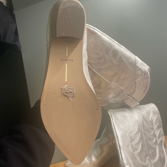 Shiren Boots In Metallic Suede in WOMEN’S size 12 - Picture 5 of 8